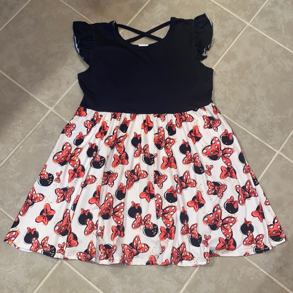 Minnie bow flutter sleeve twirl dress
